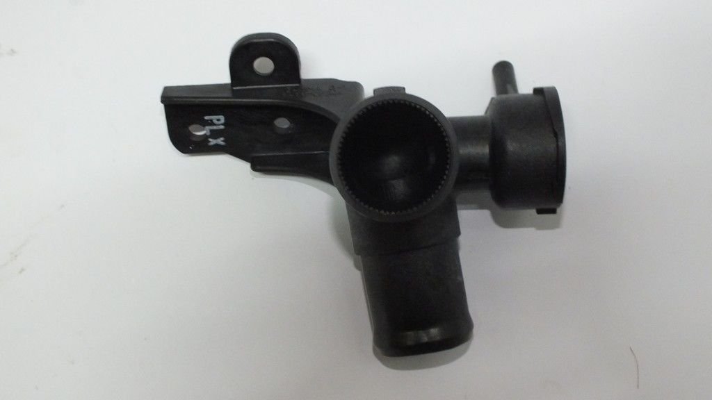 i-30 2012- BENZİNLİ / i-20 2012- / ELANTRA 2011- RADYATÖR GİRİŞ BOĞAZI