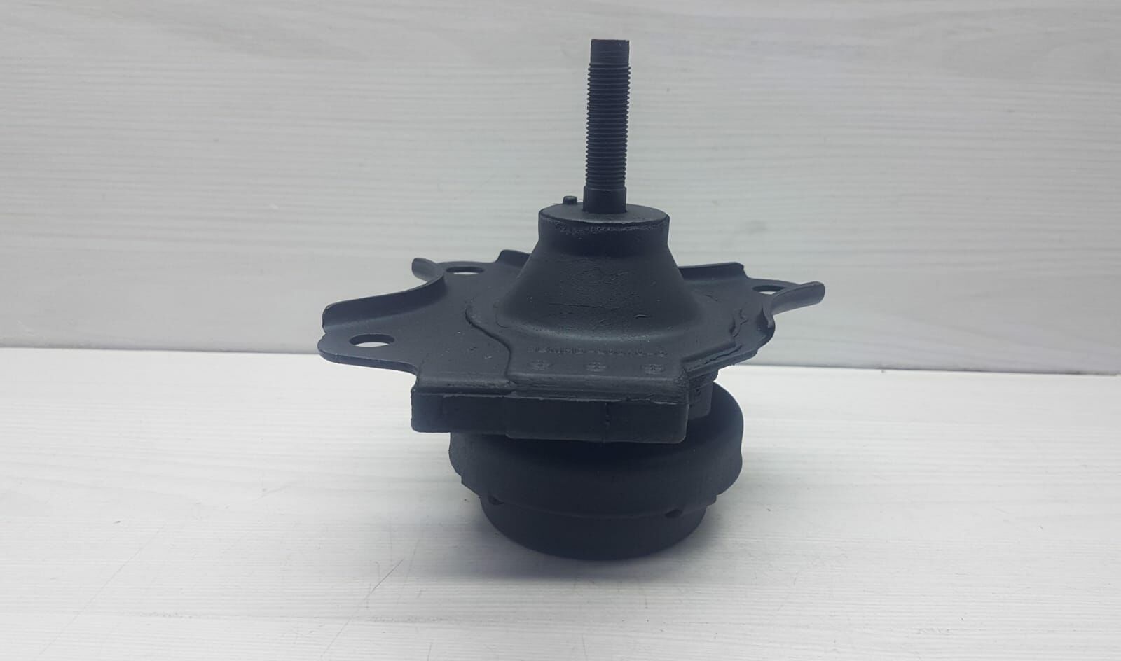 Motor Takozu Civic 01-06 Sol Yağlı KULAGI