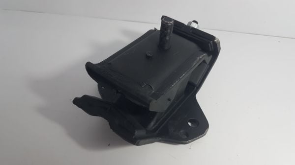 d22/skystar 4*4 motor takozu sağ