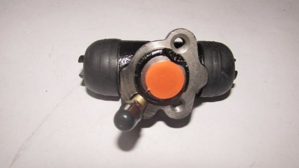 COROLLA AE100 / AE101 ARKA FREN MERKEZİ SAĞ