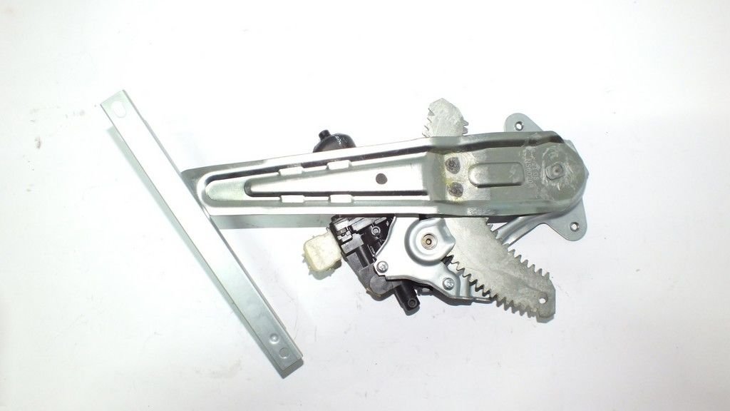 JUKE 2011-2018 CAM KRİKOSU ELEKTRİKLİ ARKA SAĞ