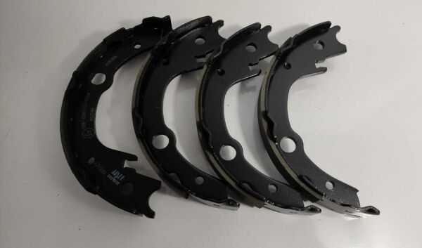 El Fren Balata Avensis 03-10