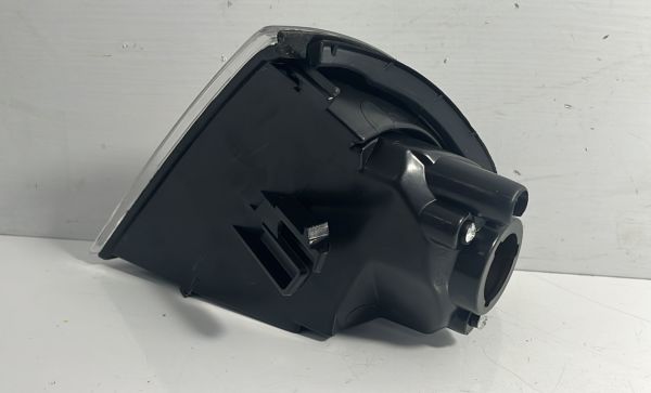 Sinyal Avensis Sağ 01-02