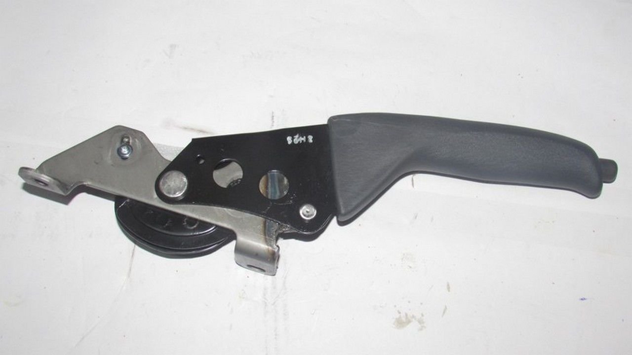 SEPHIA 1996-1998 EL FREN KOLU