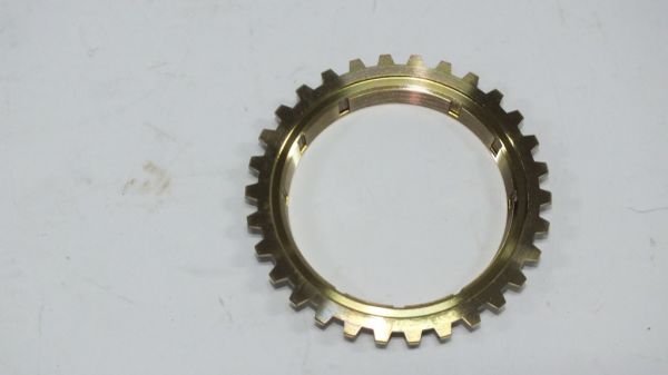 PICKUP D22 97-02 SENKROMEÇ SARISI GERİ VİTES