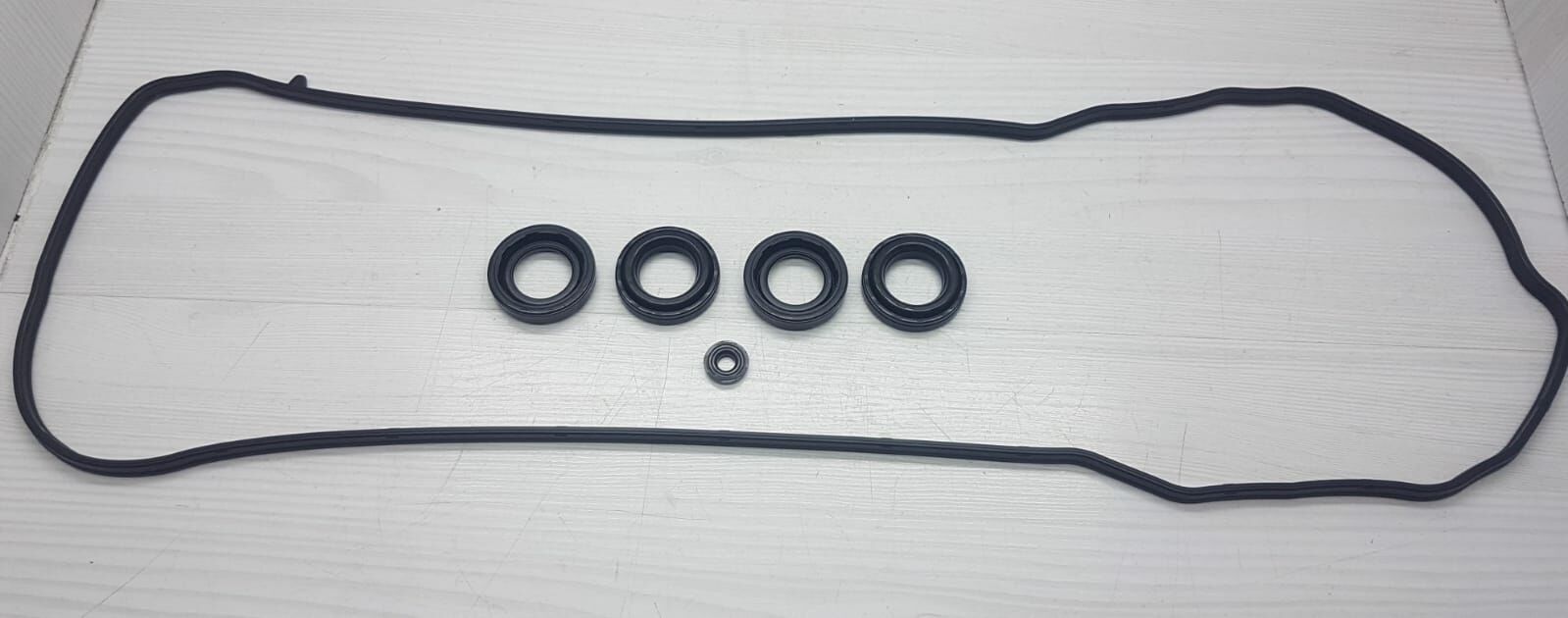 Üst Kapak Conta Corolla 07- 1,6 Benz Set