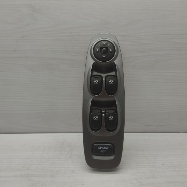 CAM DÜGME ACCENT SOL 00-02 ÖN AYNA AYAR DÜGMELI