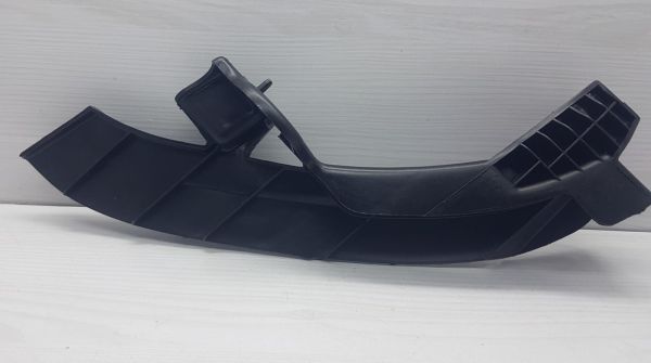 Tampon Braketi Ön i20 2012- Sağ Far Altı