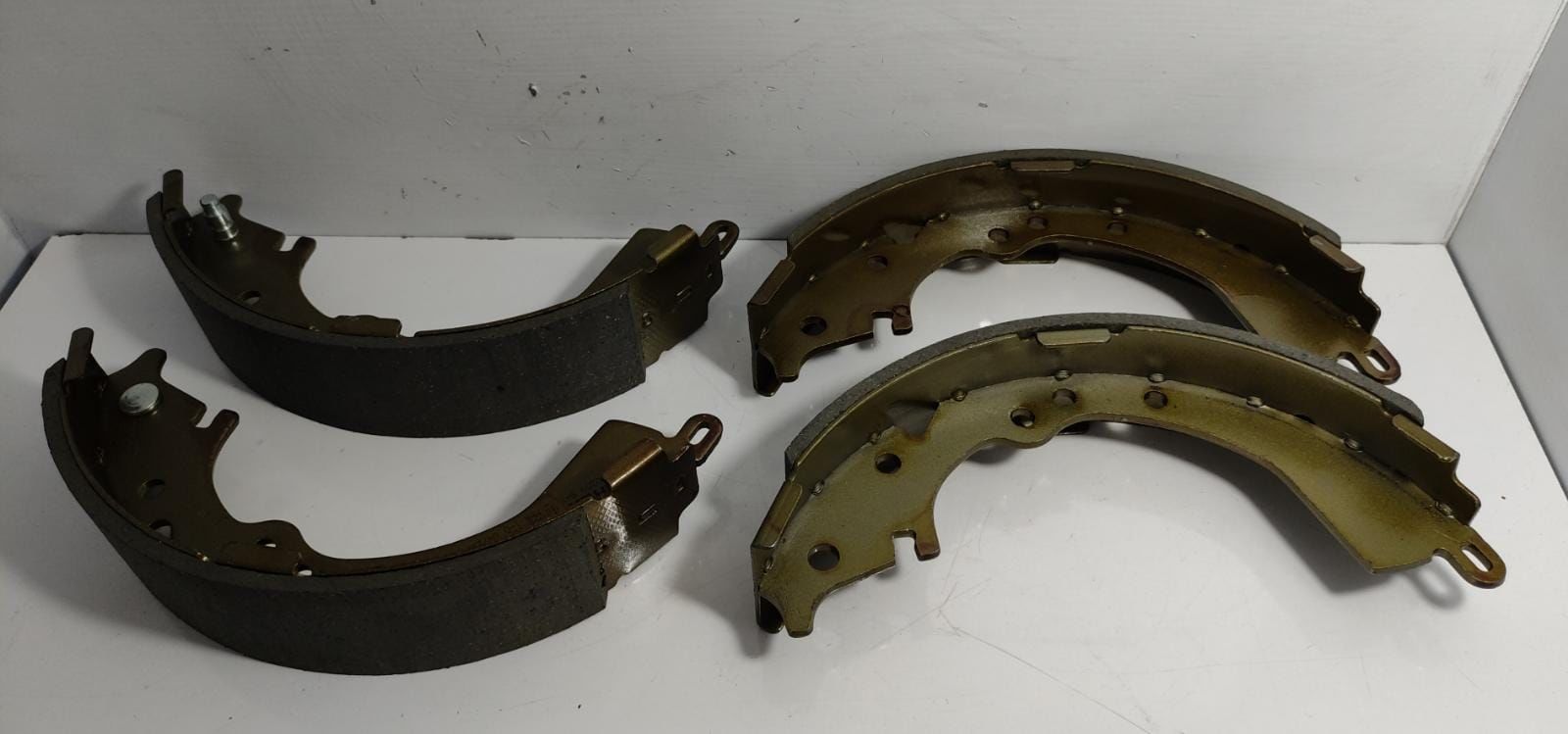 Balata Arka Hilux 03-10 4X2 Kampana