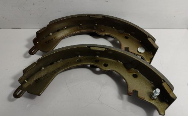 Balata Arka Hilux 03-10 4X2 Kampana