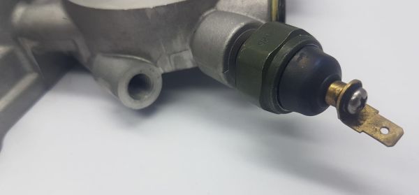 Yağ Filtre Bağlantısı Kmy 2005-