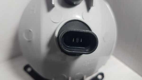 H100 kamyonet 05-12 sis lamba sağ