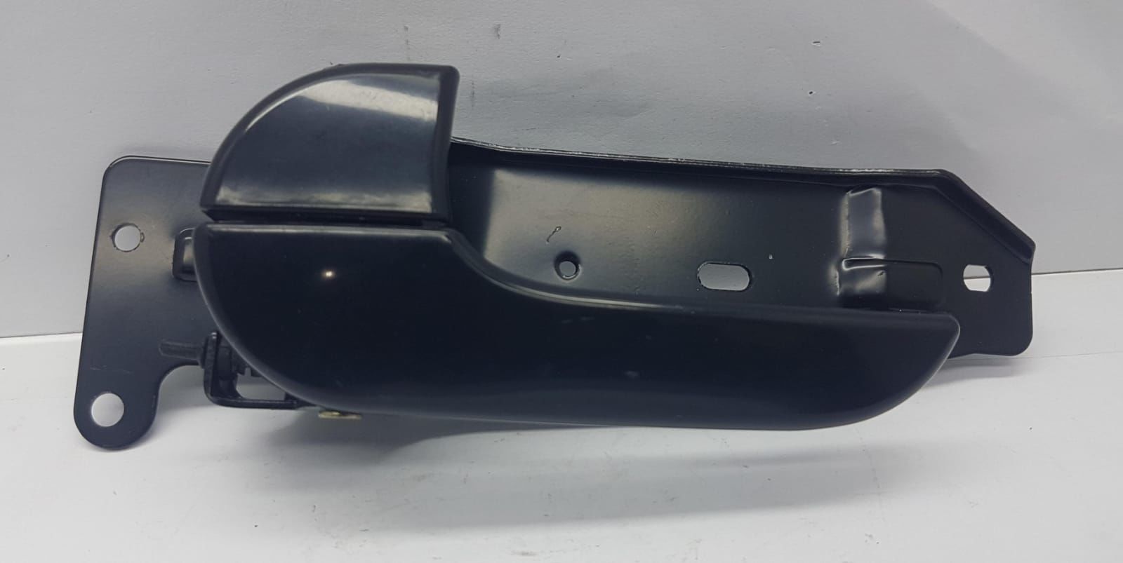 Kapı Kolu Bongo Ön İç Sol 2004-