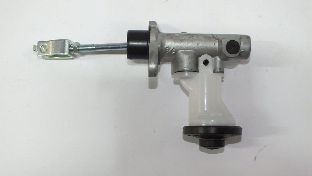 HILUX LN85 DEBRİYAJ MERKEZ ÜST