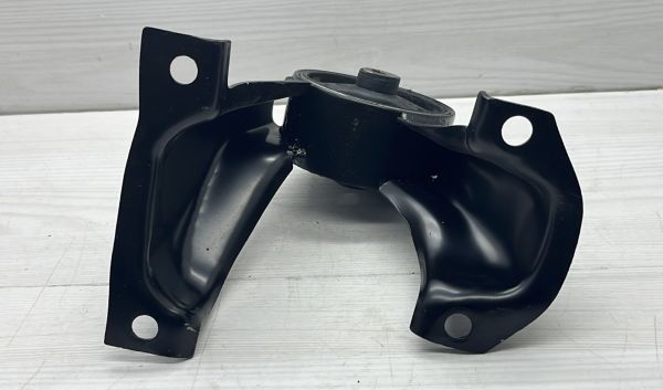 Motor Takozu Lancer 03-08 Arka Düz/Otom