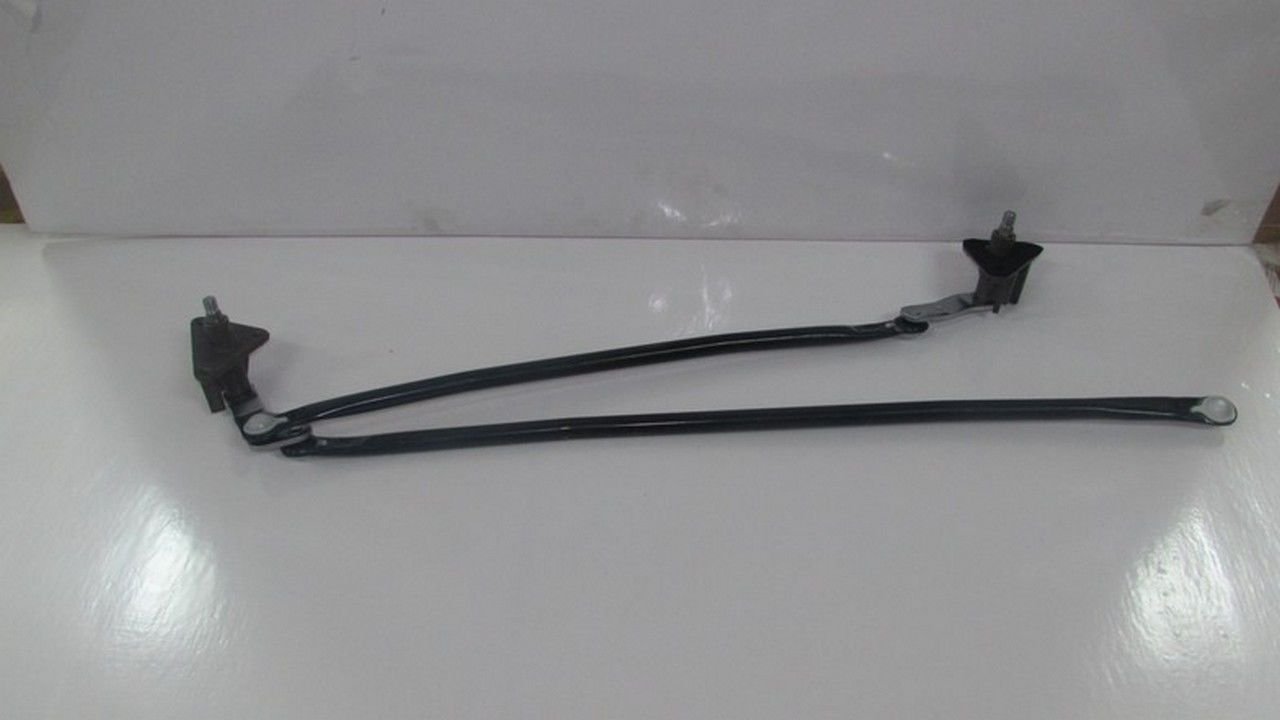 STAREX 2002-2008 SİLECEK MANİVELASI