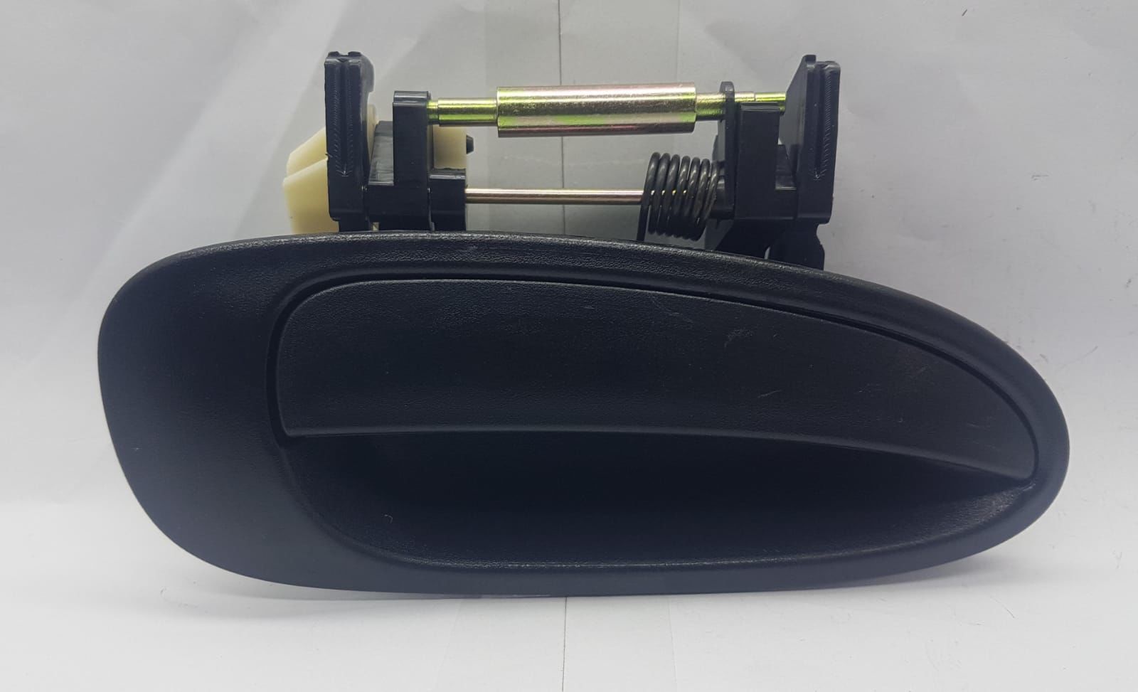 Kapı Kolu Avensis Arka DIŞ Sağ 1997-2001