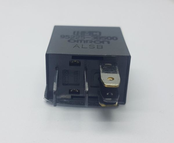 Güç Rölesi Acc/Era/getz