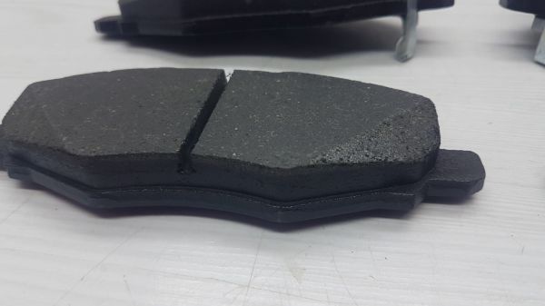 Balata Ön Hilux 06- 4X2