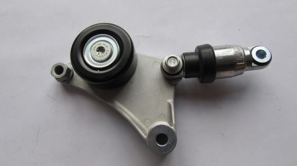 AVENSIS 1AZFSE 03-06 / RAV-4 1AZFE  01-06 VANTİLATÖR KAYIŞ GERGİSİ KOMPLE AYARLI