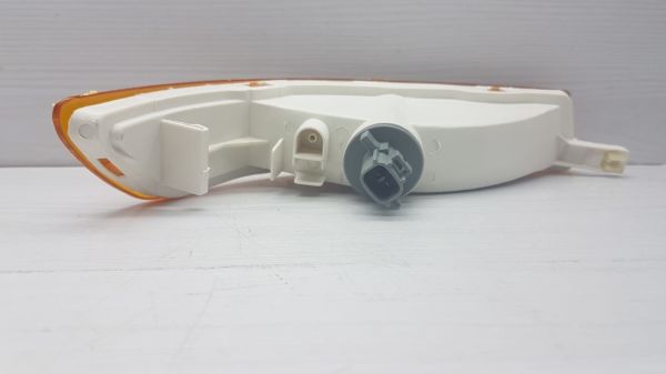 TAMPON SINYALI COROLLA SOL AE101