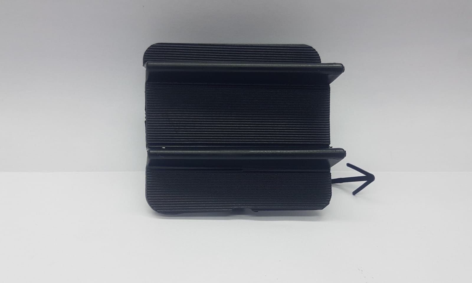 ÇEKI DEMIR KAPAGI ÖN MICRA 2010-2013