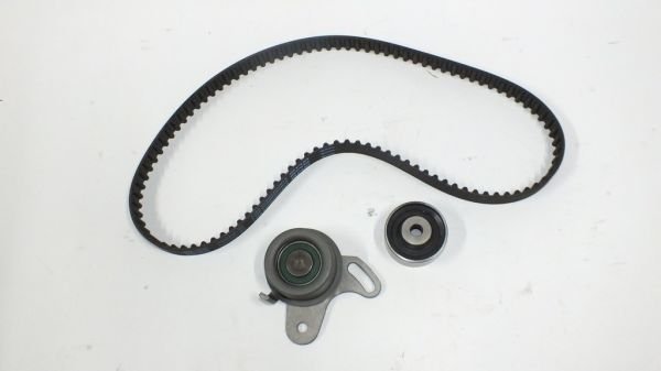 ACCENT 00-06 1.5 / 1.6 / ERA -RIO - GETZ 1.4 / 1.6 TRİGER SET ( GMB KAYIŞ - ALT RULMAN ) BEYAZ KUTU