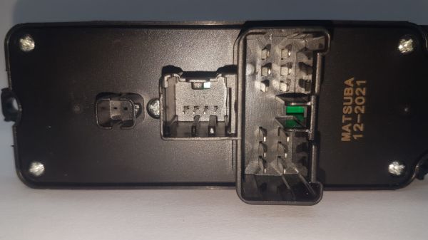 CAM DÜGME MAZDA3 2004-2009 SOL