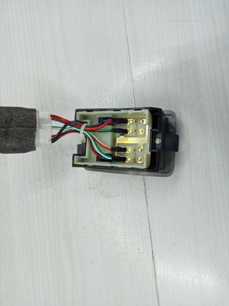 Cam dügme bongo Sol 97-04