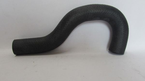 ACCENT BLUE 2015- BENZİNLİ RADYATÖR ÜST HORTUMU ÜST ARKA PARÇA