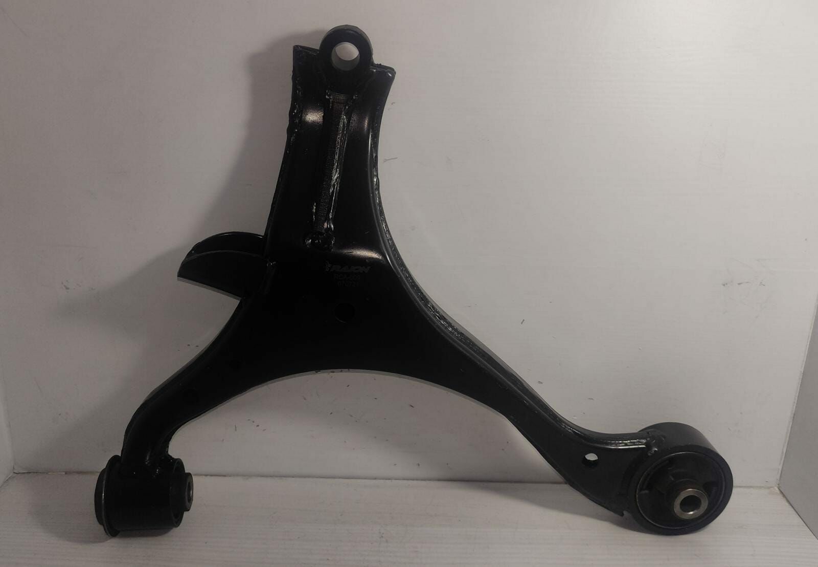 salıncak Civic Sol 01-06 Rotilsiz alt tabla beşik