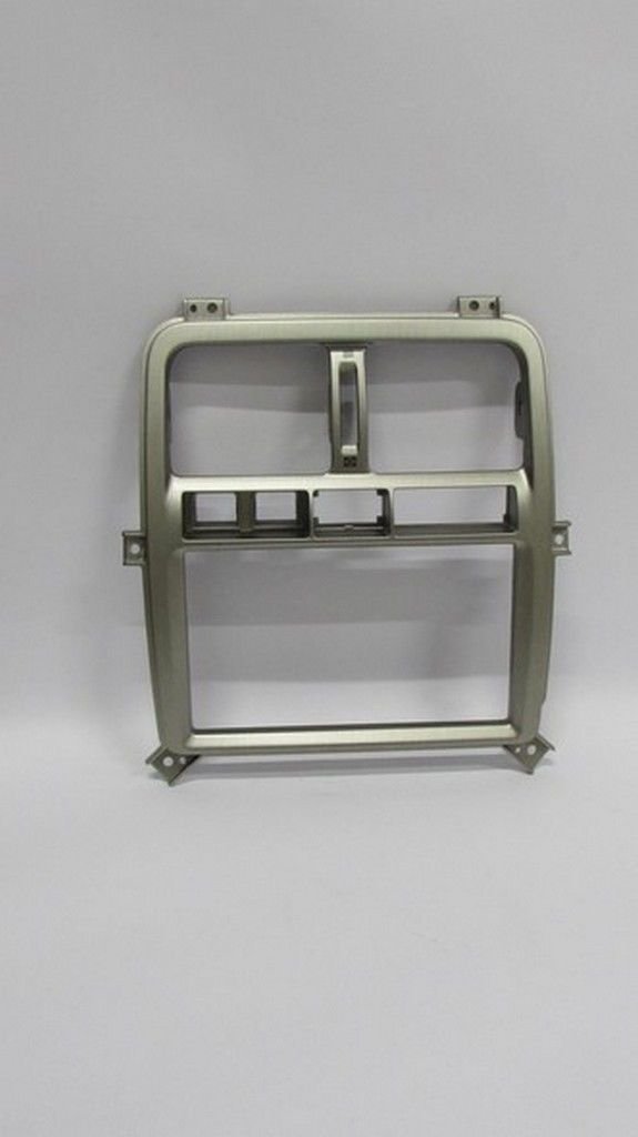 H 100 - KMY ÖN KONSOL ALT PANELİ