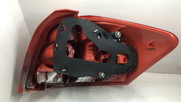 Toyota Aurıs 2007- Sol Stop