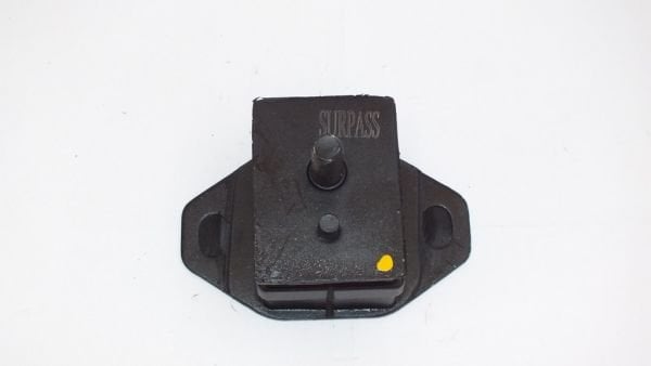 HILUX LN85-LN145 1989-2005 MOTOR TAKOZU SAG-SOL