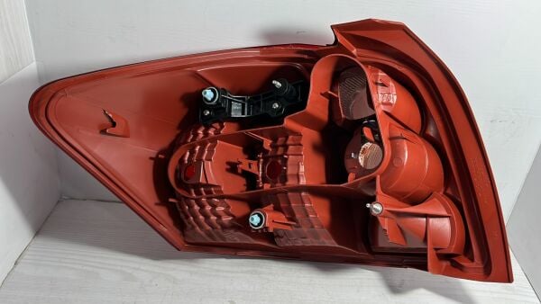 Toyota Aurıs 2007- Sag Stop