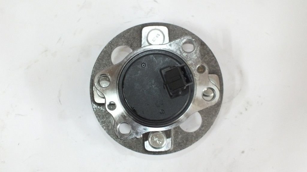 İ20 2014-2016 ARKA TEKER PORYASI RULMANLI (FİŞLİ)