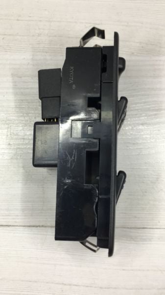 Mazda 323 1990-1995/ B2500 1996-2002 Sol 4'Lü Cam açma Dügme