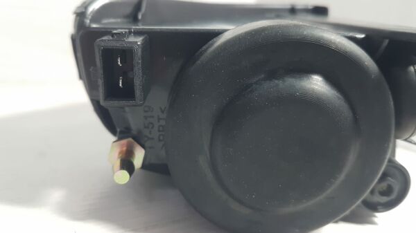 Sis Avensis 98-00 Sol