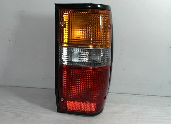 Stop L200 Sağ 90-98 Siyah