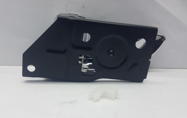 Kapı Kolu Santafe Arka iç Sağ 2001-2006 Krom