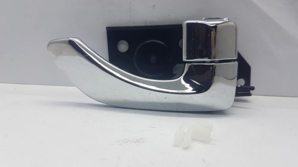 Kapı Kolu Santafe Arka iç Sağ 2001-2006 Krom