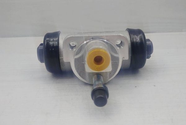 Fren Silindiri D22 98-02 R/L merkezi