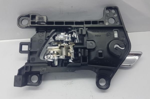 Kapı Kolu Tucson Arka iç Sağ 2015-