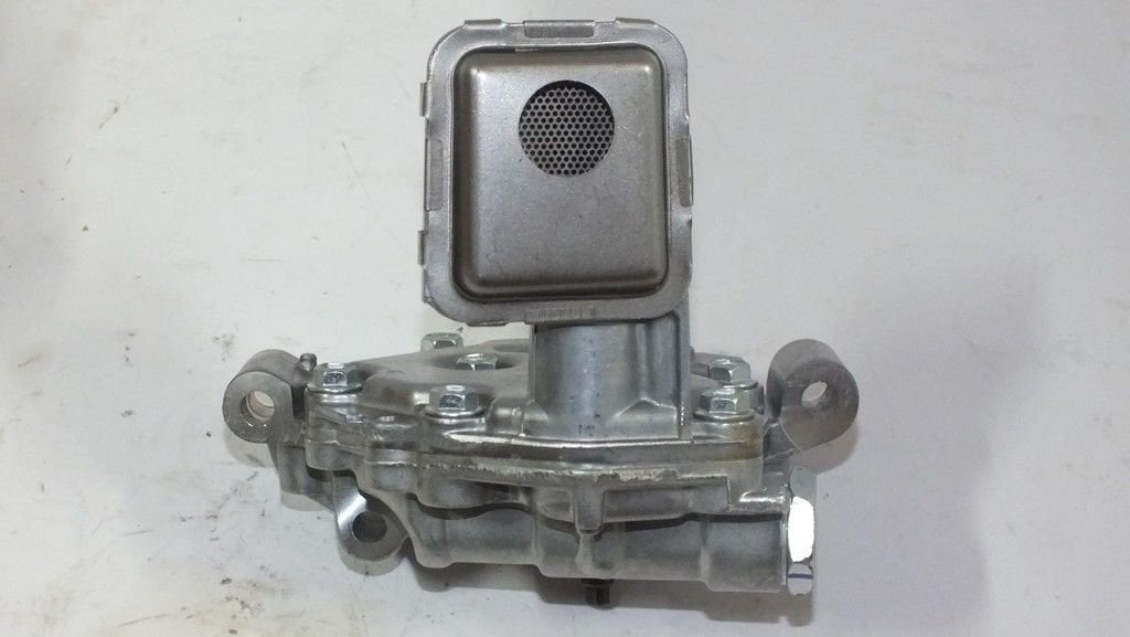 AVENSIS 2.0 2003-2008 1AZFSE YAĞ POMPASI