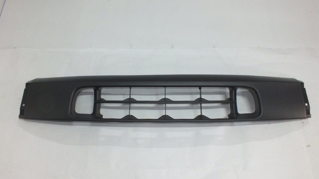 B-2500 01-03 / RANGER 98-02 ÖN TAMPON ALT PARÇA SİYAH PLASTİK (KARLIK)