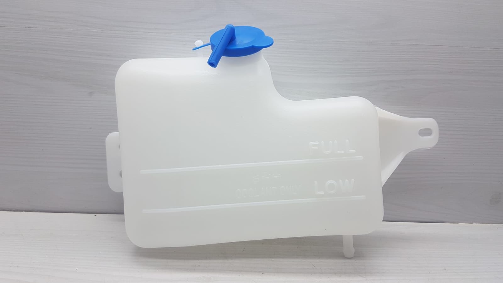 YEDEK SU DEPO KİA BONGO 2012-