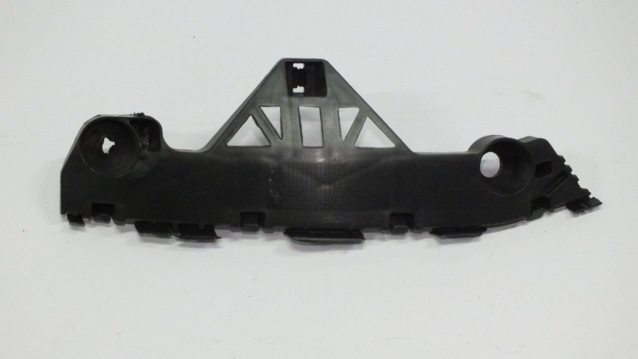 MAZDA 3 2009- TAMPON BAĞLANTI BRAKETİ SOL