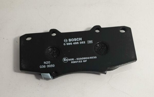 Balata Ön Hilux 06-